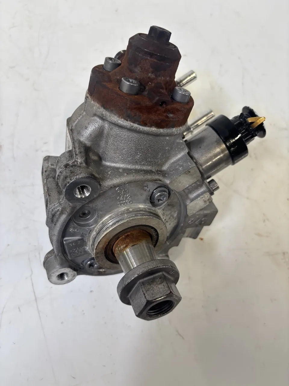 Bomba de alta presión Citroen Peugeot 1.6 BlueHDi DV6FE 9811347380