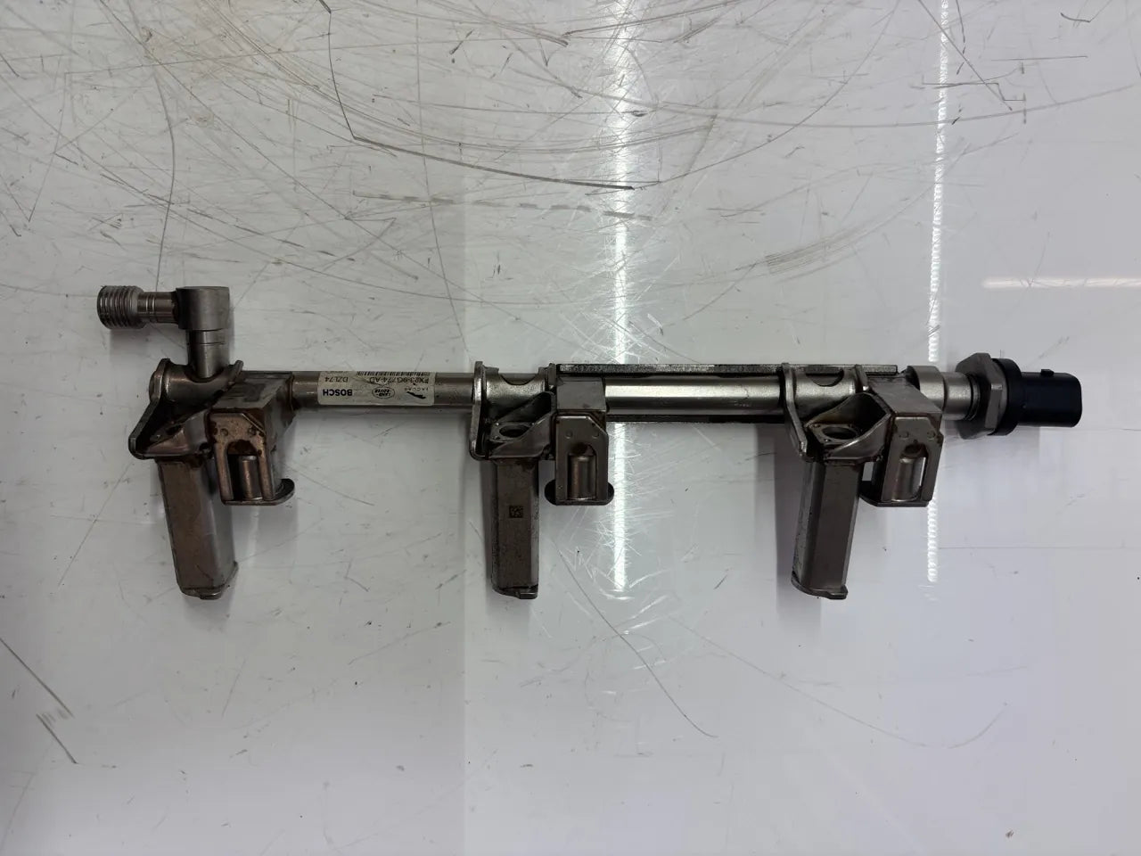 Rampa inyectora de combustible Jaguar F-Type 3.0 SCV6 306PS AJ126 DX23-9D280-AB