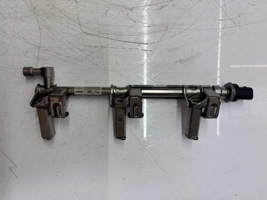 Rampa inyectora de combustible Jaguar F-Type 3.0 SCV6 306PS AJ126 DX23-9D280-AB