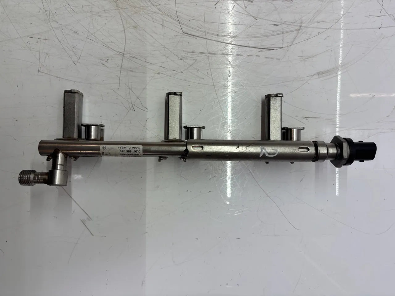 Rampa inyectora de combustible Jaguar F-Type 3.0 SCV6 306PS AJ126 DX23-9D280-AB