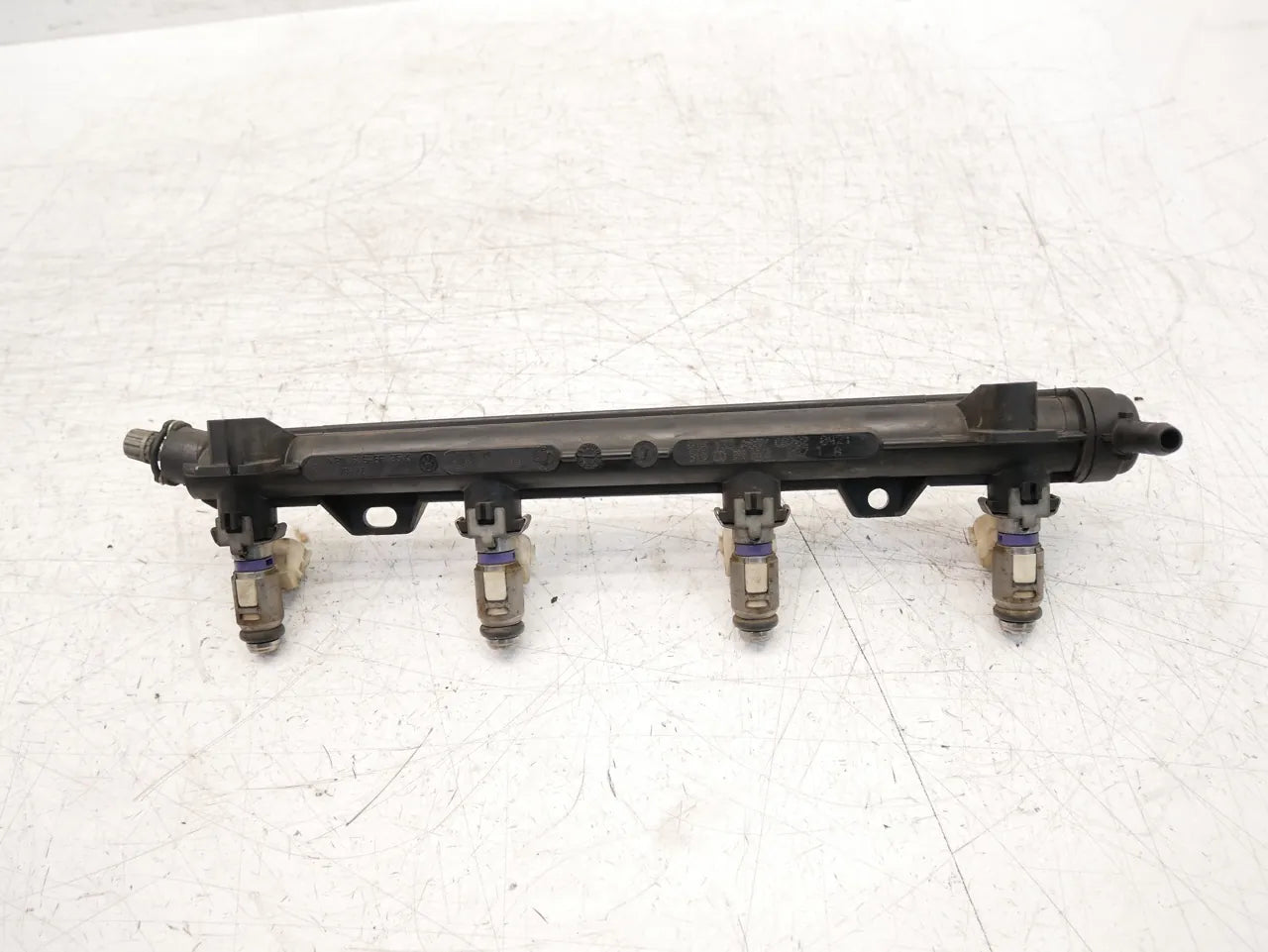 Rampa inyectora Seat Skoda Volkswagen Ibiza Polo V 1.4 TSI CGGB CGB 036133320C