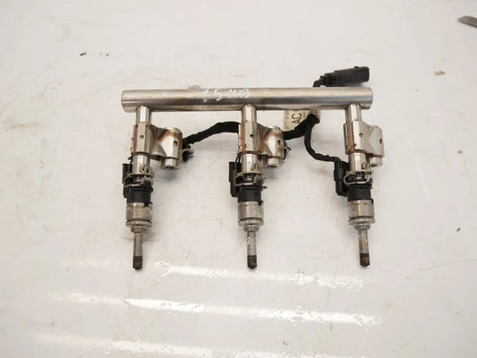 Rampa inyectora Ford Focus Kuga 1.5 EcoBoost YZDA HX7G-9D280-AA