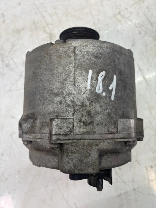 Alternador Audi A8 D3 4.2 V8 gasolina BFM 077903015Q
