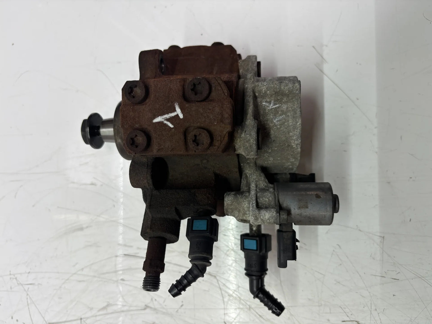 Bomba de alta presión Ford Transit FS FA FN 2.2 TDCi CYRA CYRB BK3Q-9B395-CD