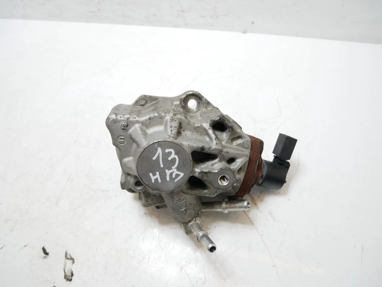 Bomba de alta presión Kia Hyundai i40 CW VF 1.6 CRDI EURO6 D4FE 33100-2U000