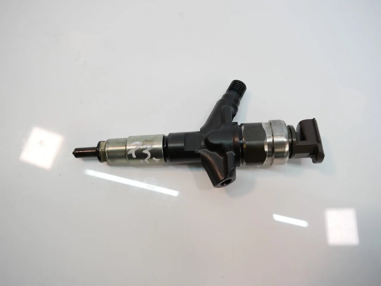Inyector Subaru Forester SH 2,0 D AWD EE20Z EE20 16613AA020