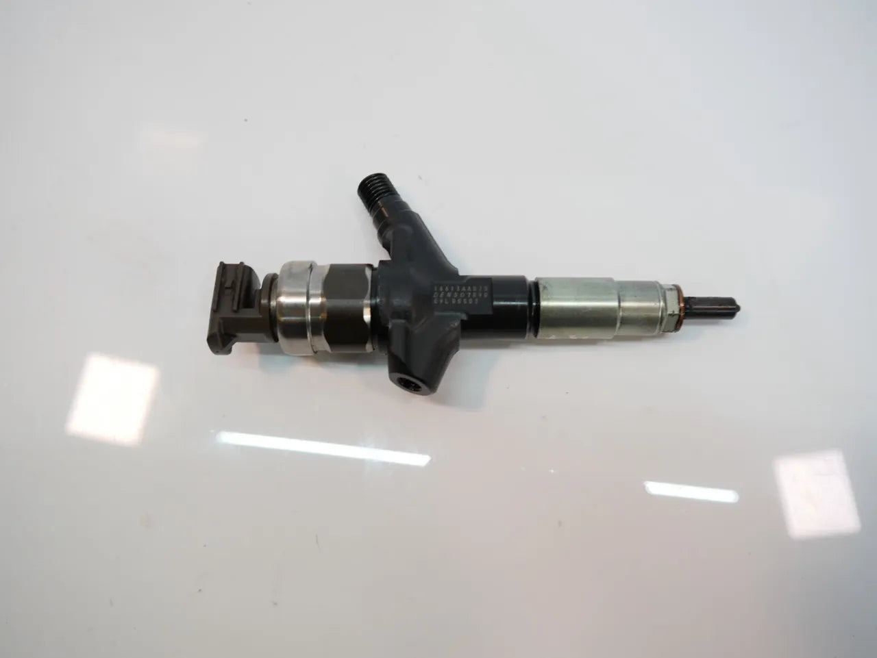 Inyector Subaru Forester SH 2,0 D AWD EE20Z EE20 16613AA020