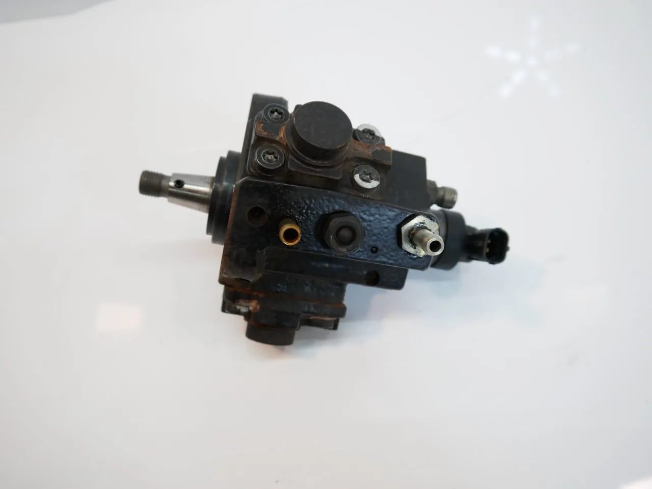 Bomba de alta presión Opel Astra Insignia 2.0 CDTI A20DTH 55574632