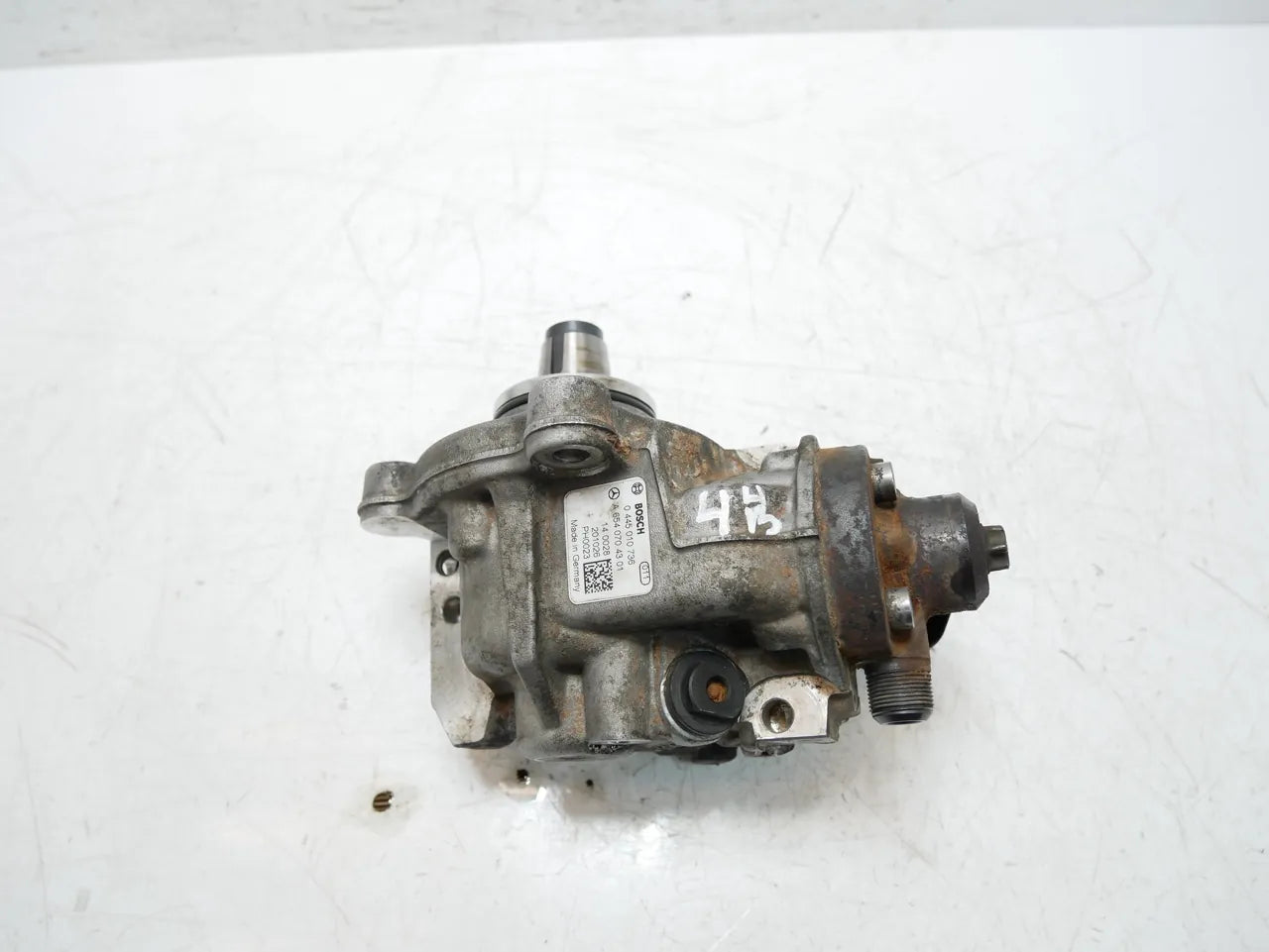 Bomba de alta presión Mercedes-Benz 2.0 Diesel 654.920 OM654.920 A6540704301 0445010736