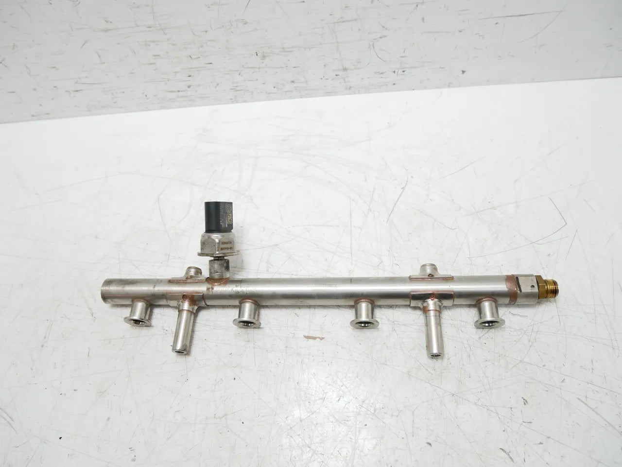 Rampa inyectora Audi Seat Skoda Volkswagen 2.0 TSI DCGA DCG 06K133317AA