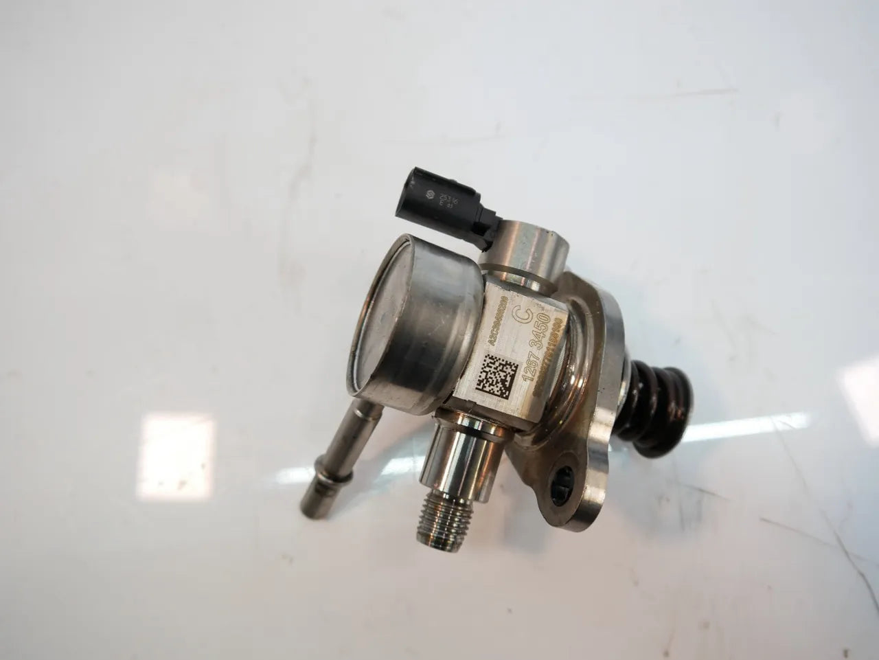 Bomba de combustible Opel Astra K B16 Mokka 1.4 Turbo LE2 B14XFT 12673450