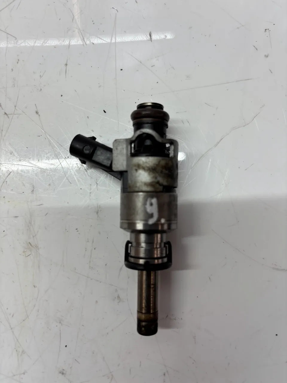 Inyector Audi A4 S4 B8 A5 S5 3.0 Quattro CGWC CGW 06E906036P