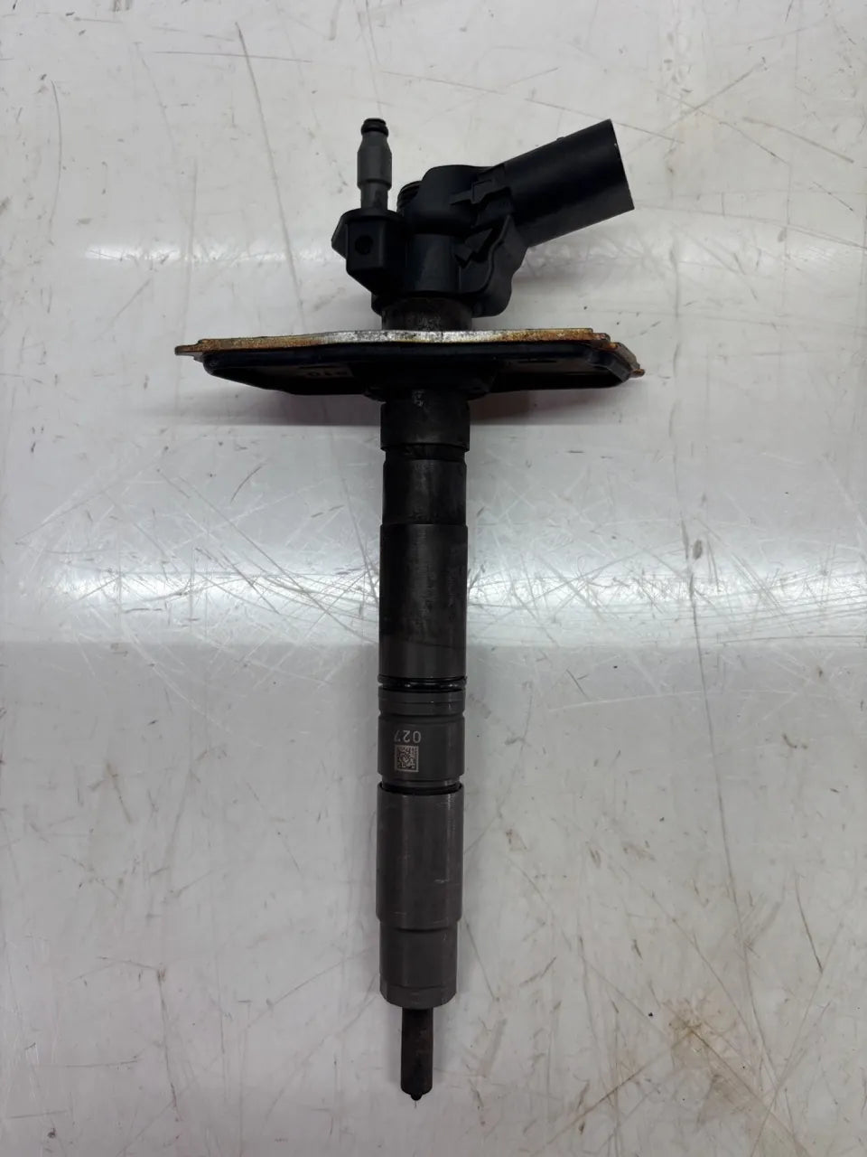 Inyector Audi Seat A4 B8 A5 Q5 Exeo 2.0 TDI CAGA CAG 03L130277