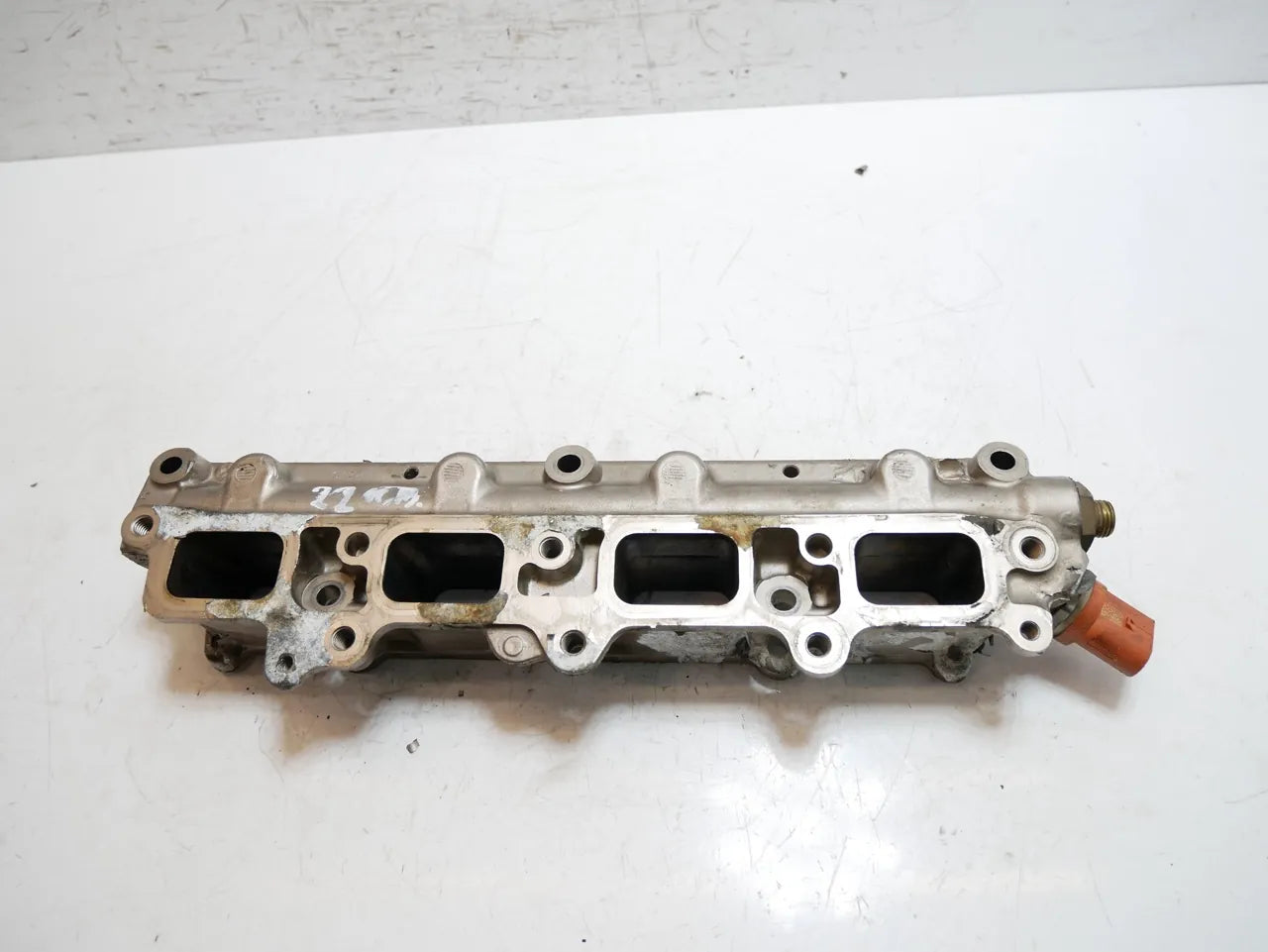 Rampa inyectora Audi Seat Skoda A3 Altea Superb 1.4 TSI CAXC CAX GK284AHB