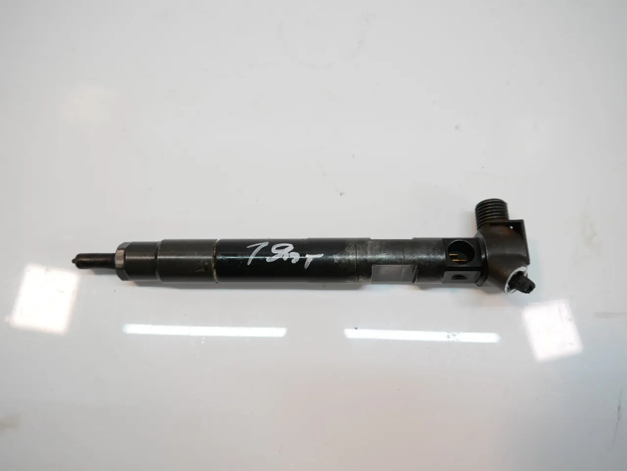 Inyector de combustible Mercedes-Benz Clase C C204 2.2 CDI OM651.911 A6510704987