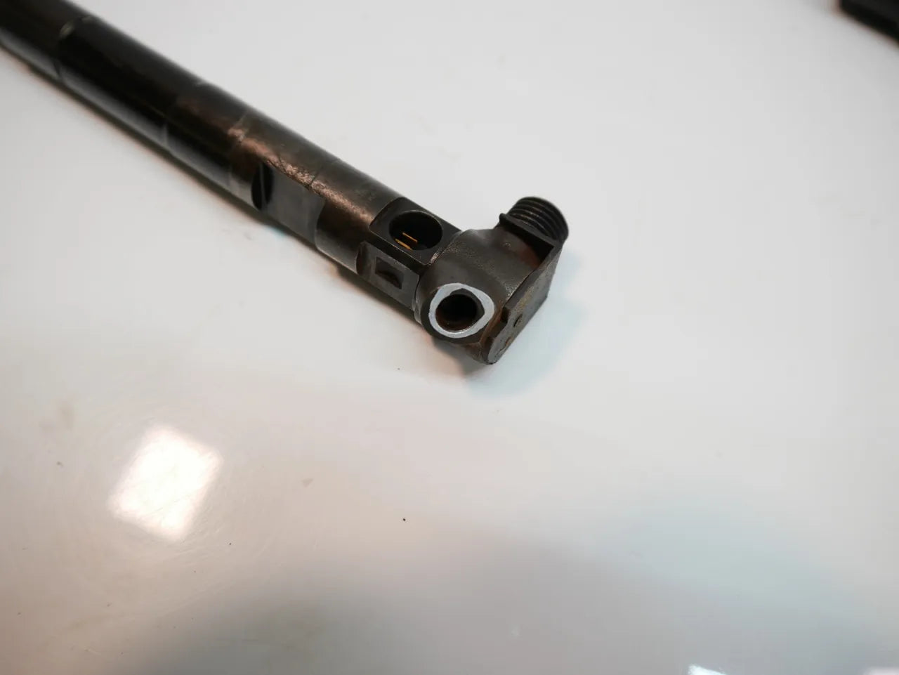 Inyector de combustible Mercedes-Benz Clase C C204 2.2 CDI OM651.911 A6510704987