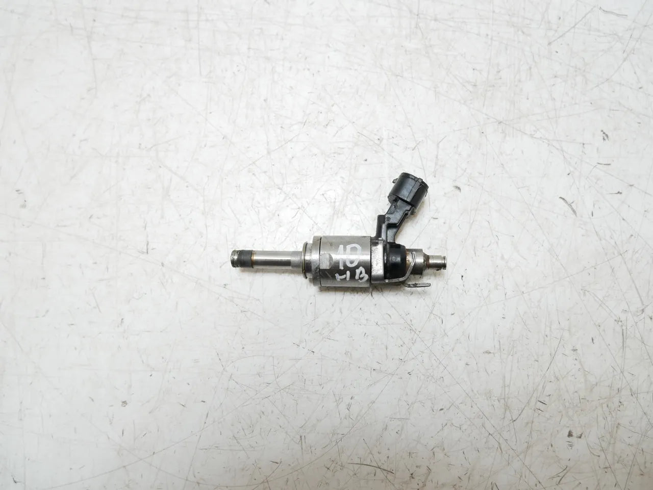 Boquilla inyector de combustible Renault Nissan 1.2 TCe H5F408 H5F H8201438013