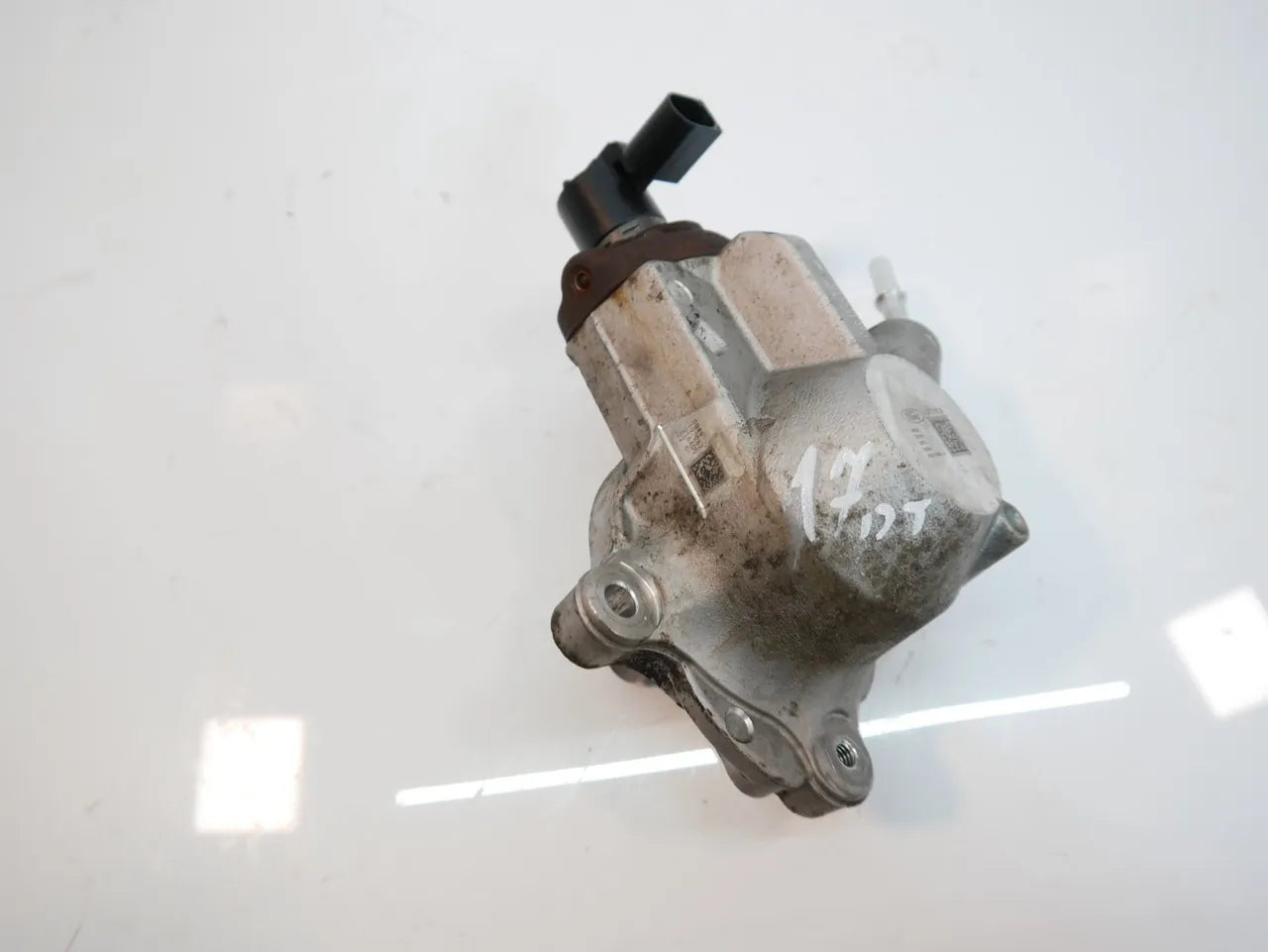 Bomba de alta presión Ford Transit V363 FF 2.0 EcoBlue BKRA HG9Q-9B395-AA