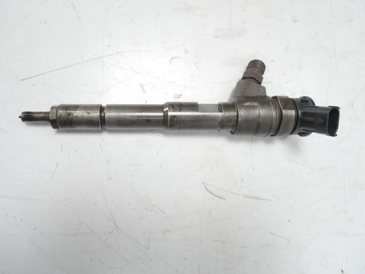 Inyector de combustible Mercedes-Benz Citan 1.5 CDI OM607.951 K9K608 8201108033