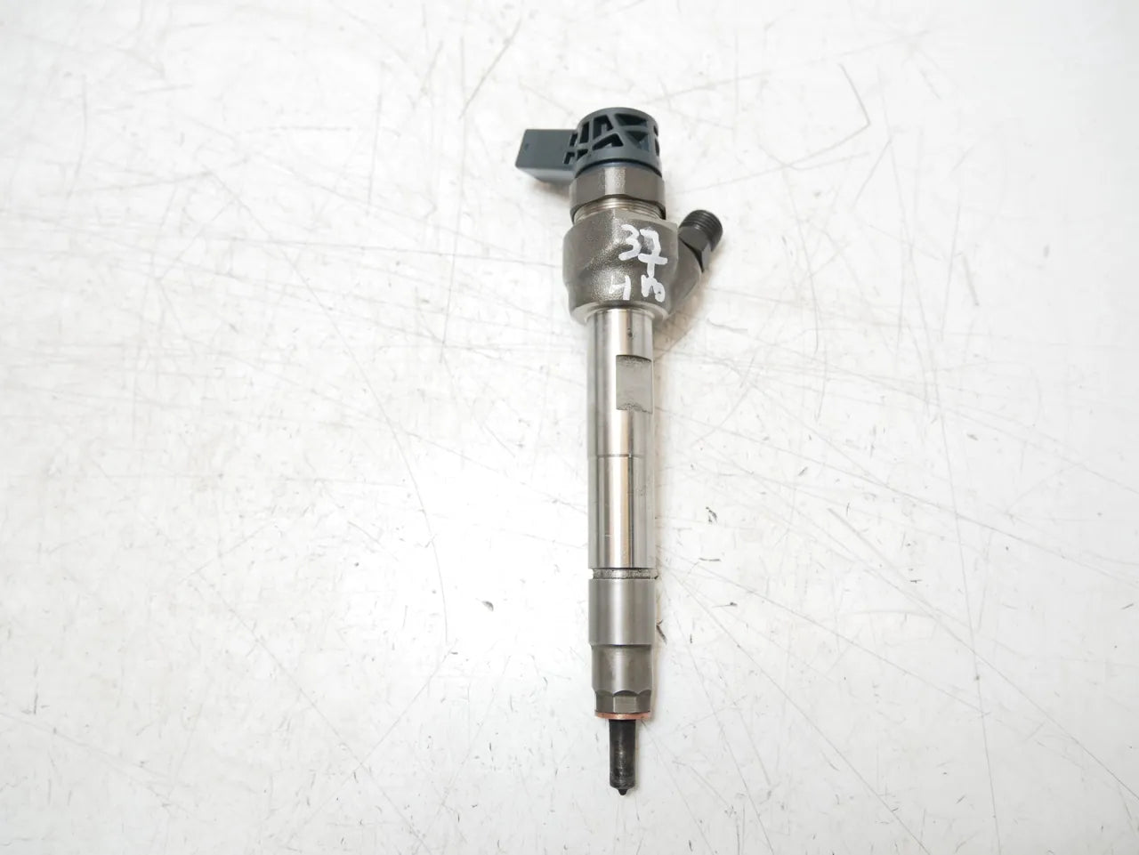 Inyector boquilla de inyección BMW Serie 3 320 d 2.0 B47 B47D20A 8514148 0445110743