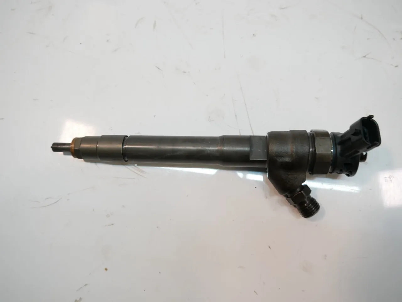 Inyector Nissan NV300 X82 1,6 CDTi R9M413 R9M 0445110546