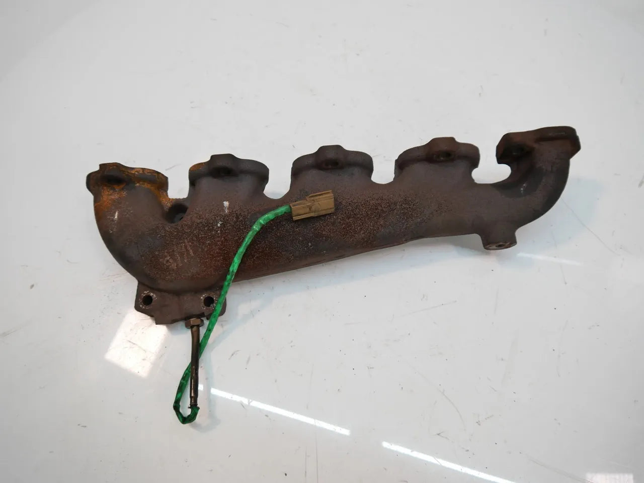 Colector de escape Nissan NV300 X82 1.6 CDTi R9M413 R9M 140041077R