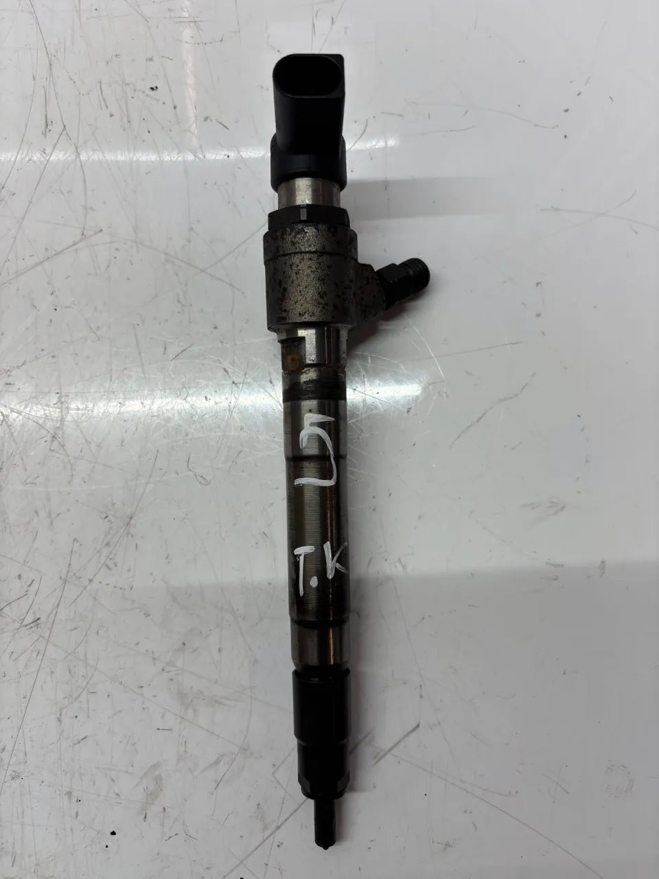 Inyector Ford Transit 2.2 DCCi DRFF BK2Q-9K546-AG