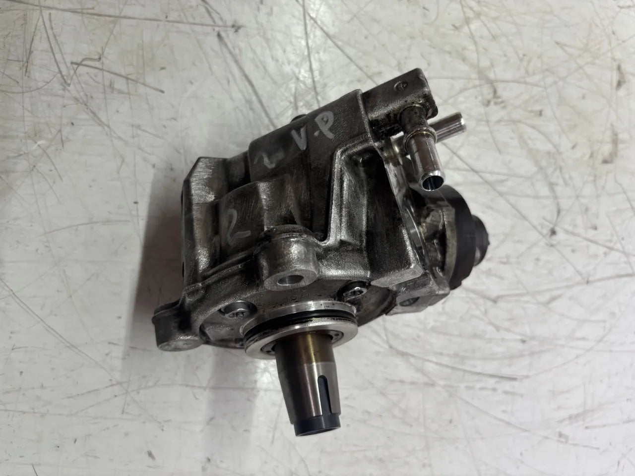 Bomba de alta presión Serie 4 F32 F36 BMW 2.0 420 d xDrive B47D20A B47 8511626