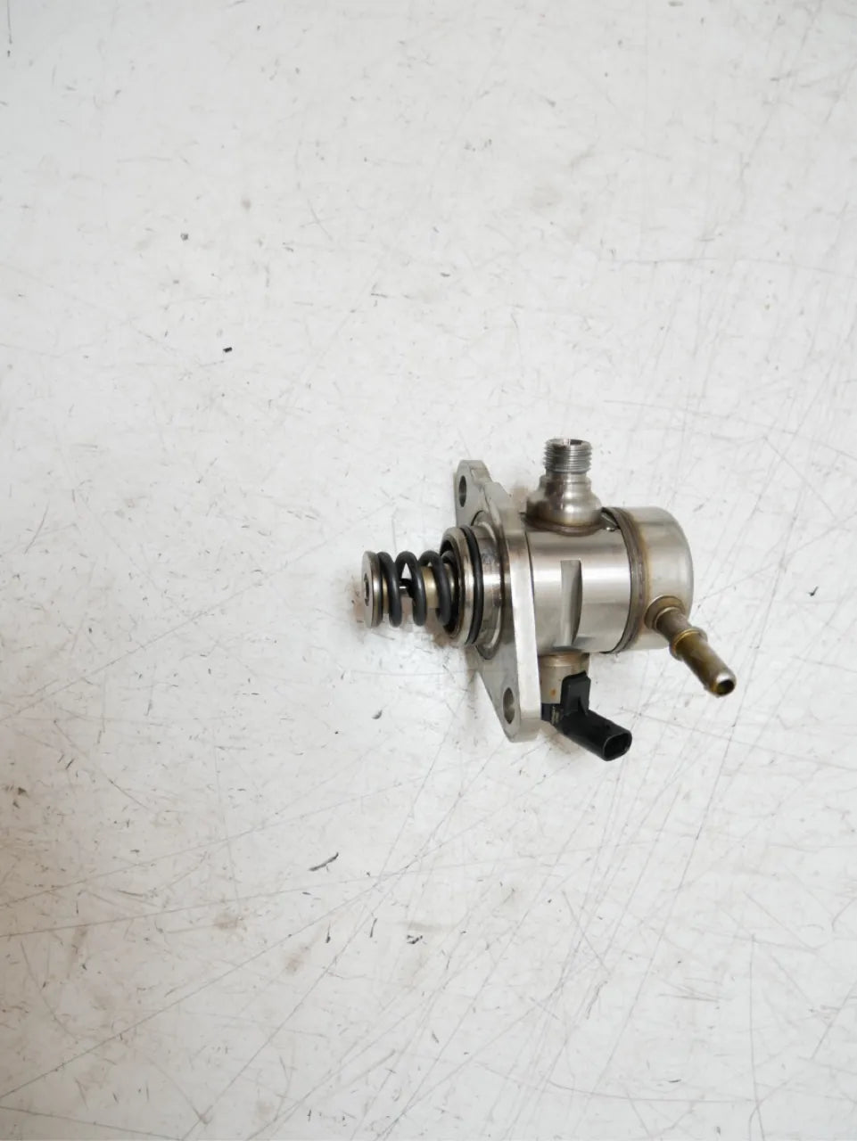 Bomba de combustible Opel Combo Mokka 1.2 F12XHT HN05 9812133780