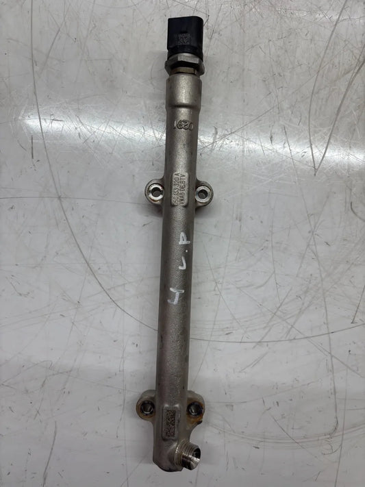 Rampa inyectora Seat Audi Skoda Volkswagen Arona 1.0 TSI TFSI DLAA DLA 05C133320A