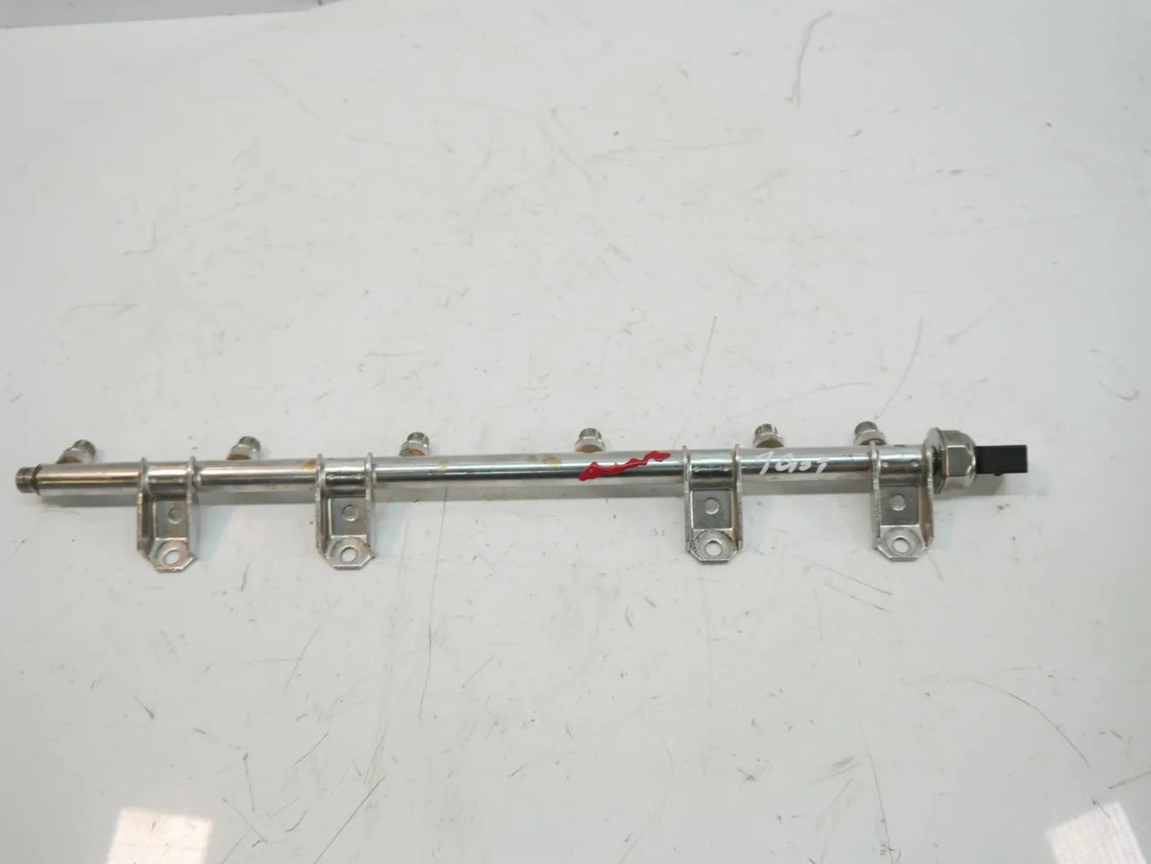 Rampa inyectora BMW Serie 3 E90 E91 3.0 i xDrive N54B30A N54 7575480