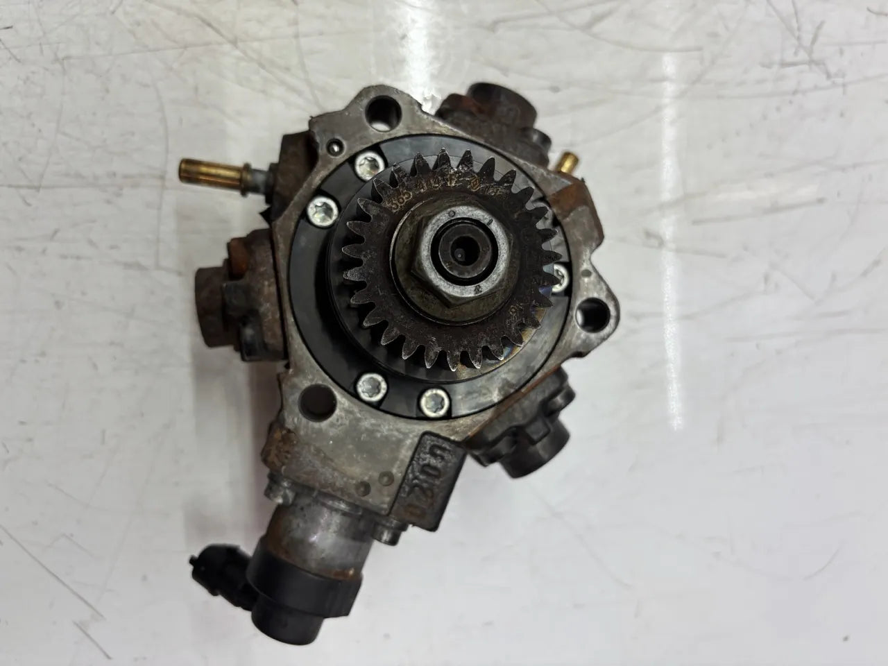 Bomba de alta presión Renault Trafic III 1.6 dCi R9M408 R9M 167008960R