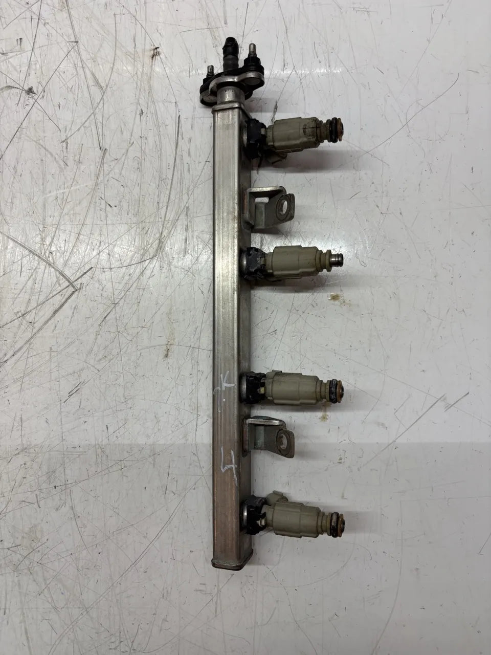 Carril del inyector Kia Rio III 1.2 CVVT Euro 5 G4LA 3531004000.