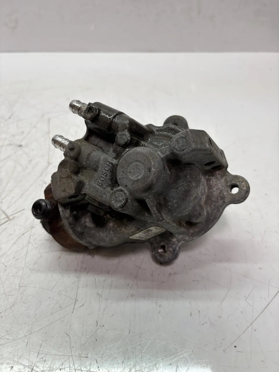 Bomba de alta presión Volkswagen Audi Seat Skoda A3 Golf 2.0 TDI CUNA CUN 04L130755E