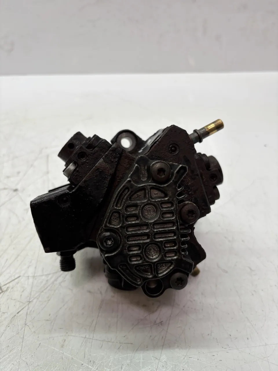 Bomba de alta presión Renault Trafic II 2.0 dCi M9R786 M9R 8200950493