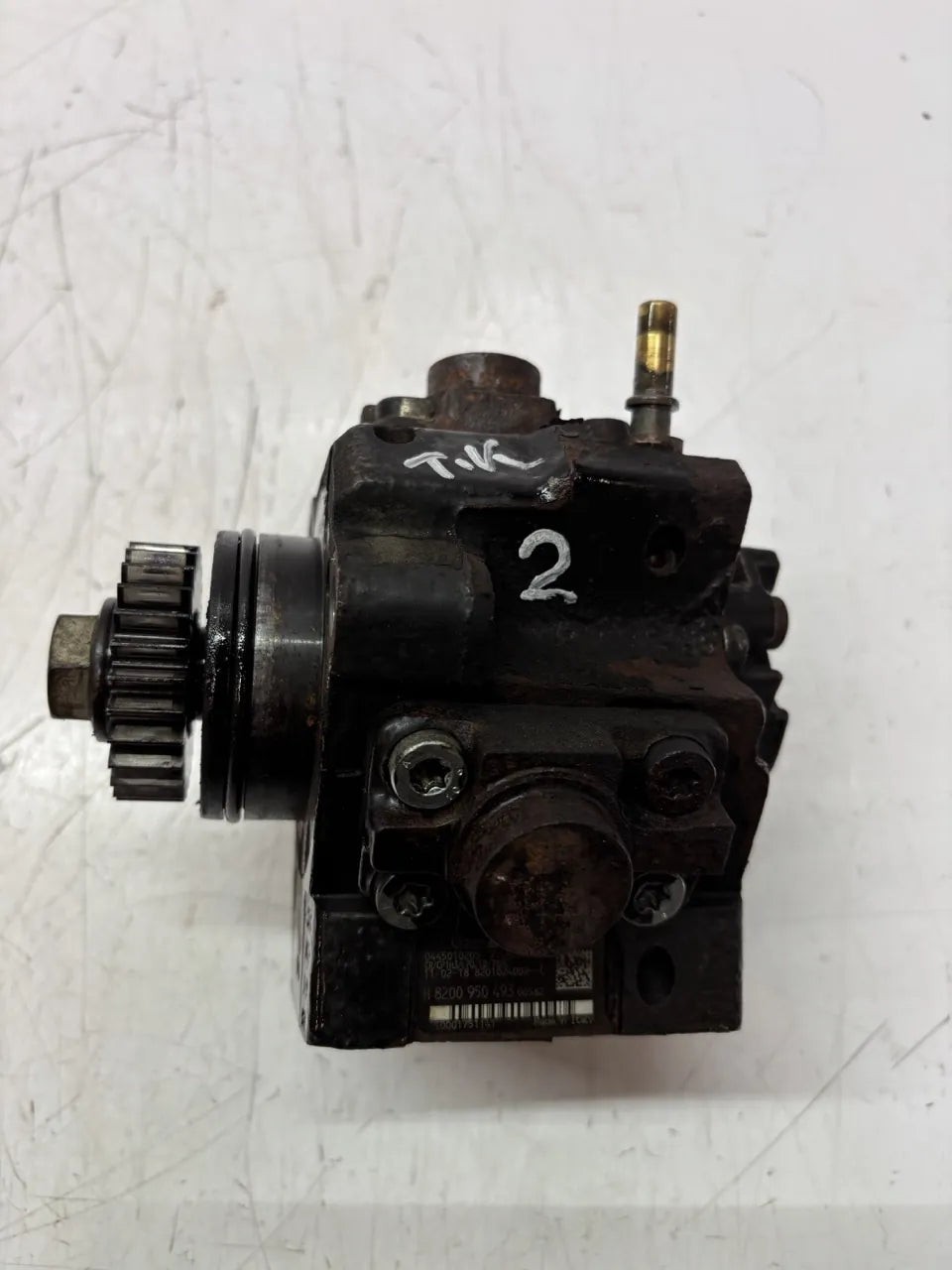 Bomba de alta presión Renault Trafic II 2.0 dCi M9R786 M9R 8200950493