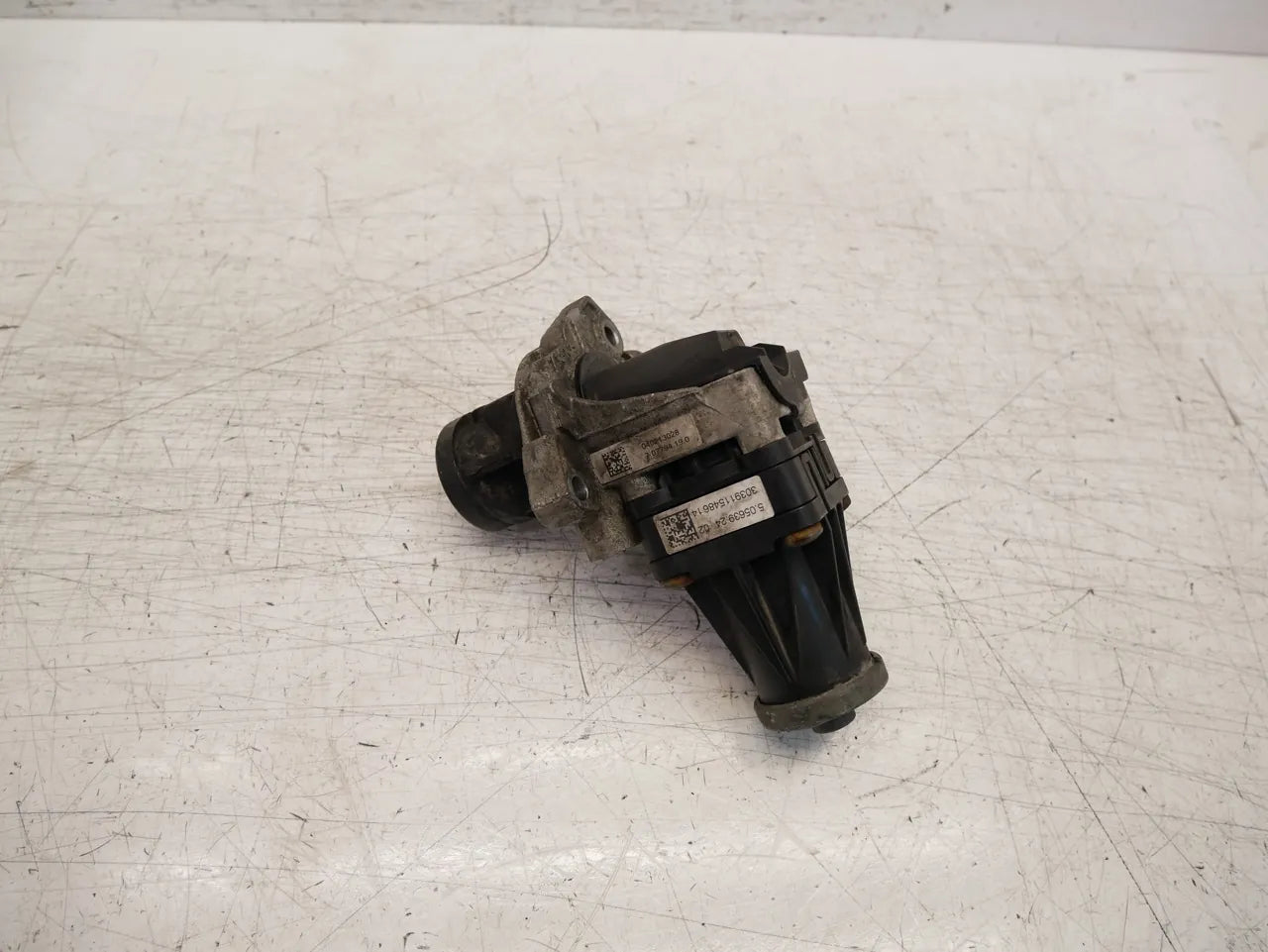 Válvula EGR Peugeot 308 II 1.5 BlueHDi YHY DV5RD YH01 50563924