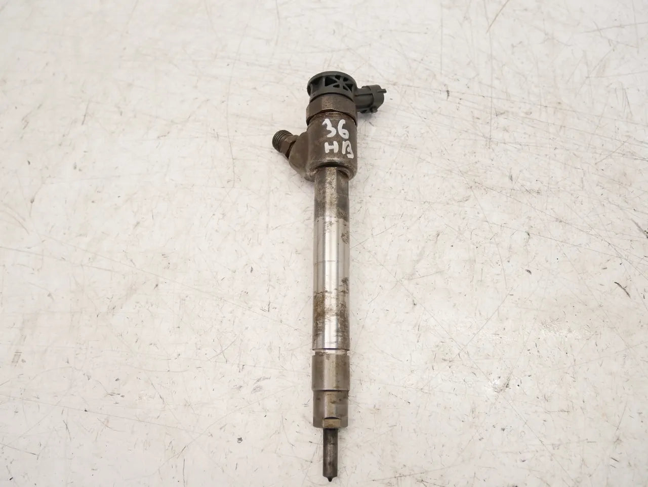 Inyector boquilla de inyección Opel Vivaro C 1.5 D15DT DV5RUCD 9828959880