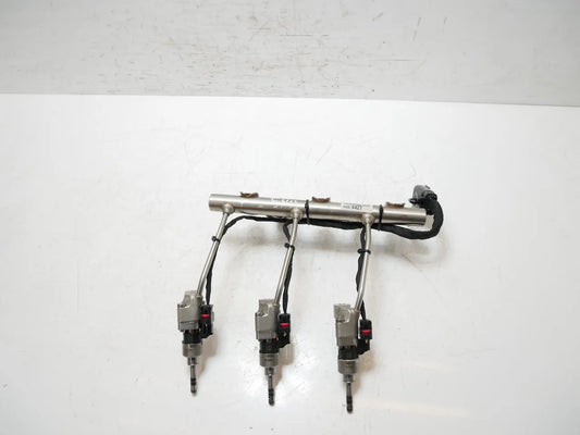 Rail de inyectores Opel Astra Adam Corsa 1.0 T D10XFL LE1 55504427