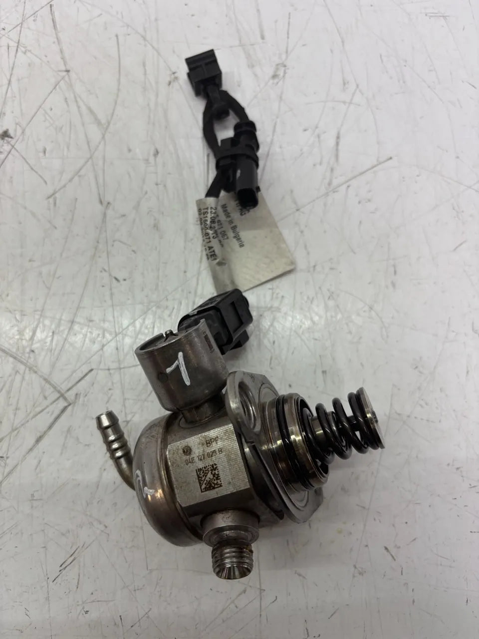 Bomba de combustible Seat Audi Volkswagen Skoda Leon 1.4 TSI CZCA CZC 04E127025B