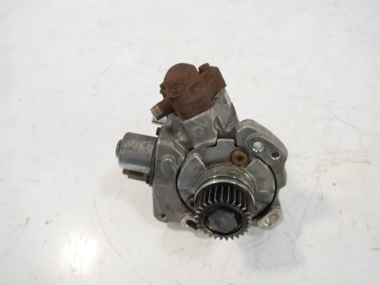 Bomba de alta presión Citroen Jumper MK2 2.2 BlueHDi BNF DW12RUD 9674984480