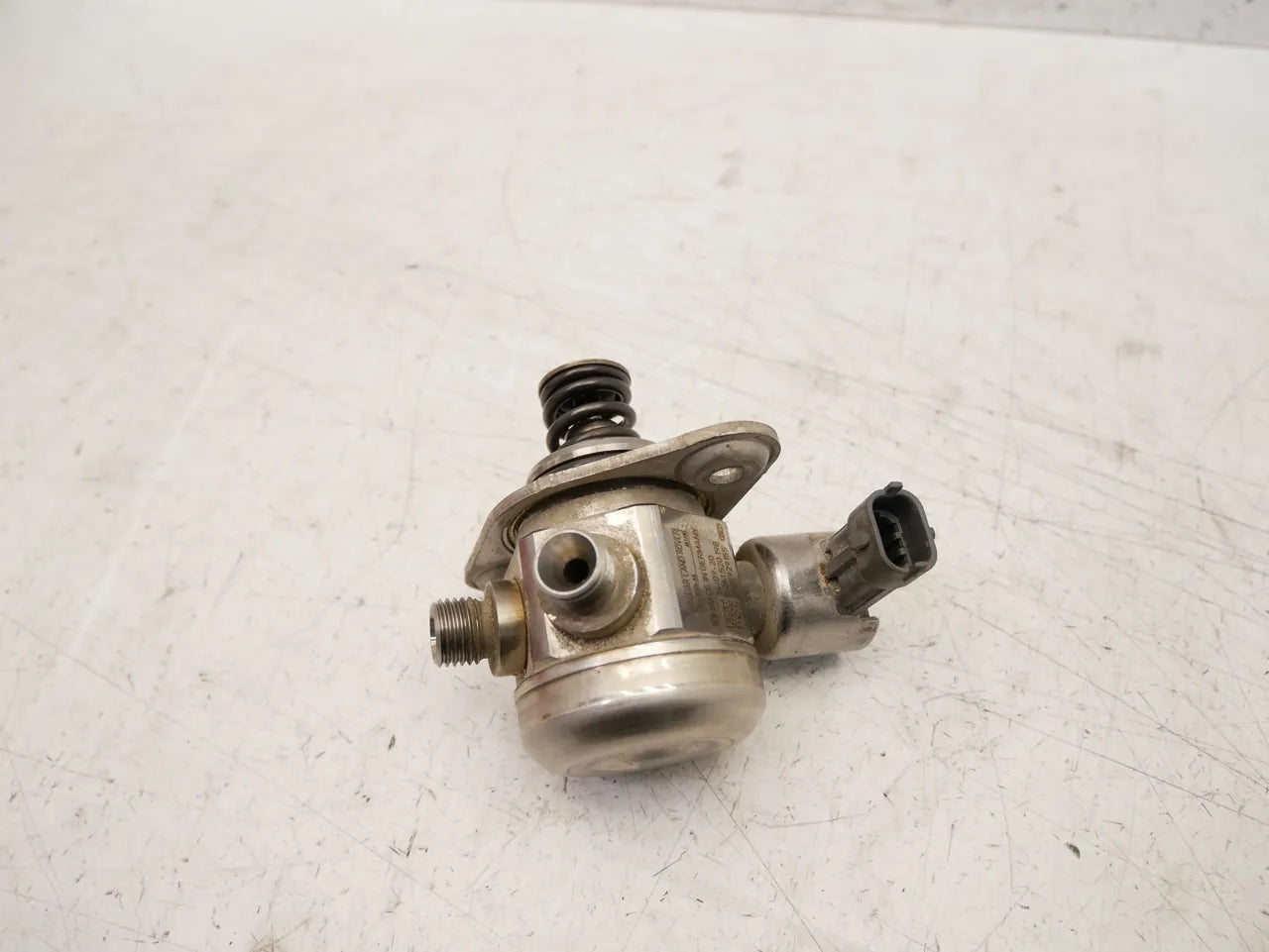 Bomba de combustible Land Rover Sport 5.0 SCV8 4x4 508PS AJ133 DX23-9D376-AA