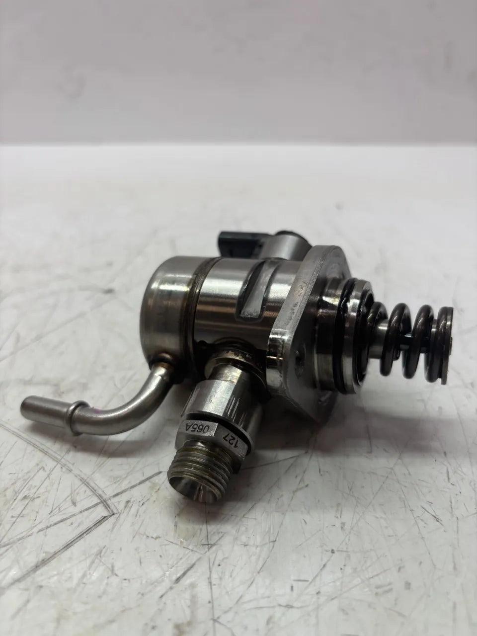 Bomba de combustible Audi Q5 2.0 TFSI DPUA DPU 06Q127A01