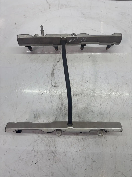 Rampa inyectora de combustible Dodge Ram 1500 5.7 V8 HEMI EZB 53013888AC