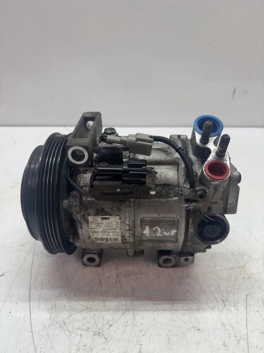 Compresor de aire acondicionado Infiniti M35 X 3.5 V6 VQ35DE 92600-EG00C