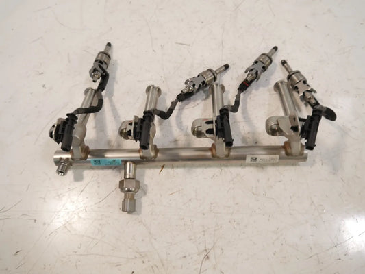 Carril del inyector Volvo XC60 246 2.0 T4 B4204T31 31410835 32140007