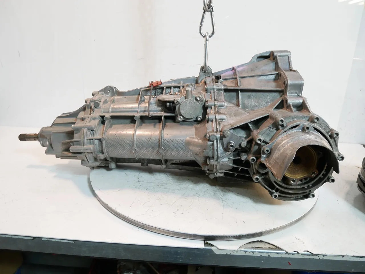 Caja de cambios manual Audi A4 B8 2.0 TDI CGLC NEK MVZ 0B2300029J 6 velocidades