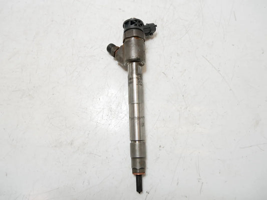 Inyector boquilla de inyección Opel Vivaro 1.5 D D15DTH YH01 9828959880 0445110955