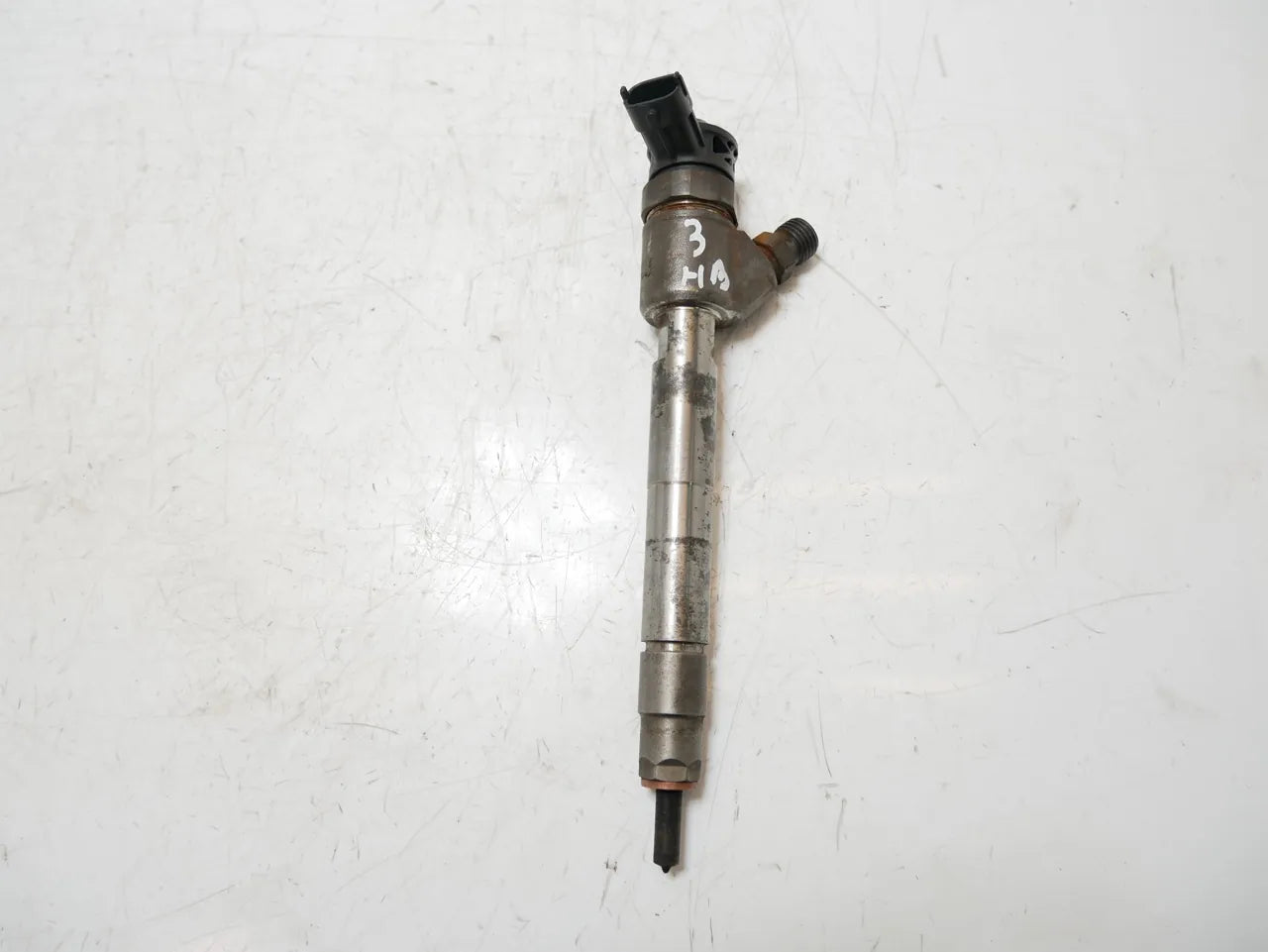 Inyector boquilla de inyección Opel Vivaro 1.5 D D15DTH YH01 9828959880 0445110955