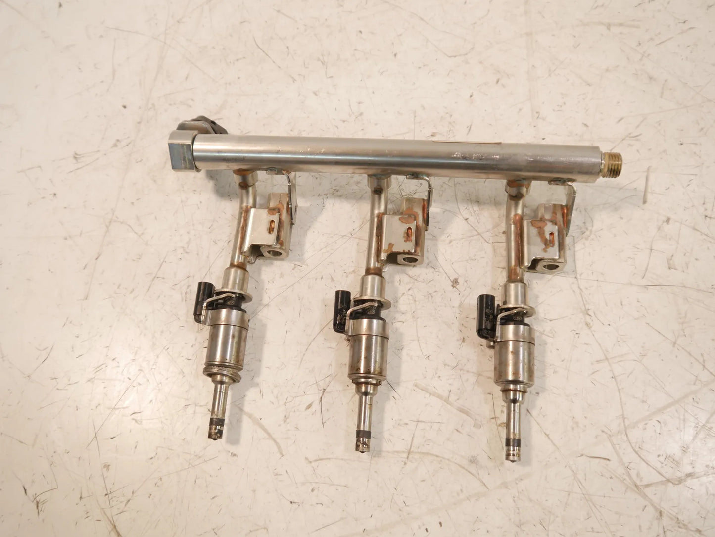 Barra de inyectores Ford Fiesta MK6 1.0 Sport YYJB DM5G-9H487-AB 0261555179